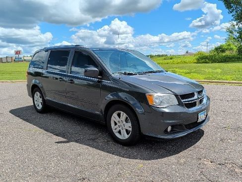 Used 2012 Dodge Grand Caravan Crew w/ Crew Value Pkg FWD image 17