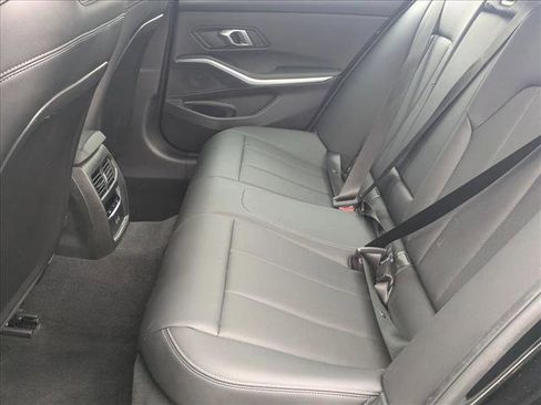 Used 2025 BMW 330i Sedan image 18