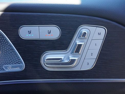 Used 2025 Mercedes-Benz GLE 450e GLE 450e image 48