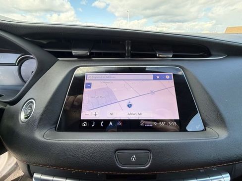 Certified 2023 Cadillac XT4 Sport FWD image 15