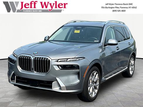 Used 2024 BMW X7 xDrive40i w/ Premium Package AWD/4WD image 1