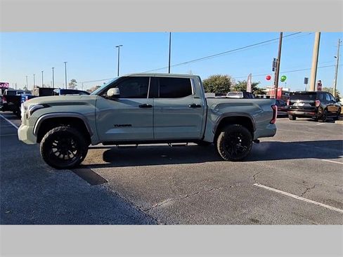 Used 2024 Toyota Tundra Limited image 23