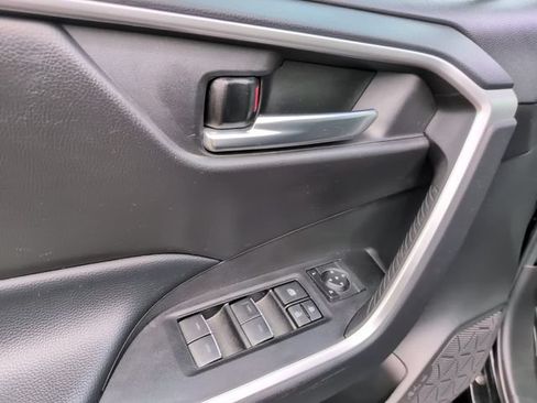 Used 2024 Toyota RAV4 XLE w/ Convenience Package AWD/4WD image 10