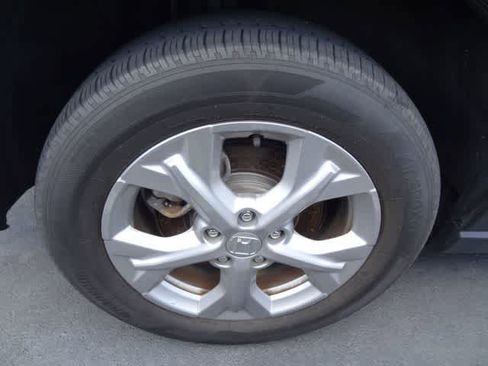 Used 2024 Honda HR-V LX image 16