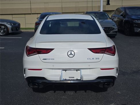 Used 2021 Mercedes-Benz CLA 35 AMG 4MATIC image 3