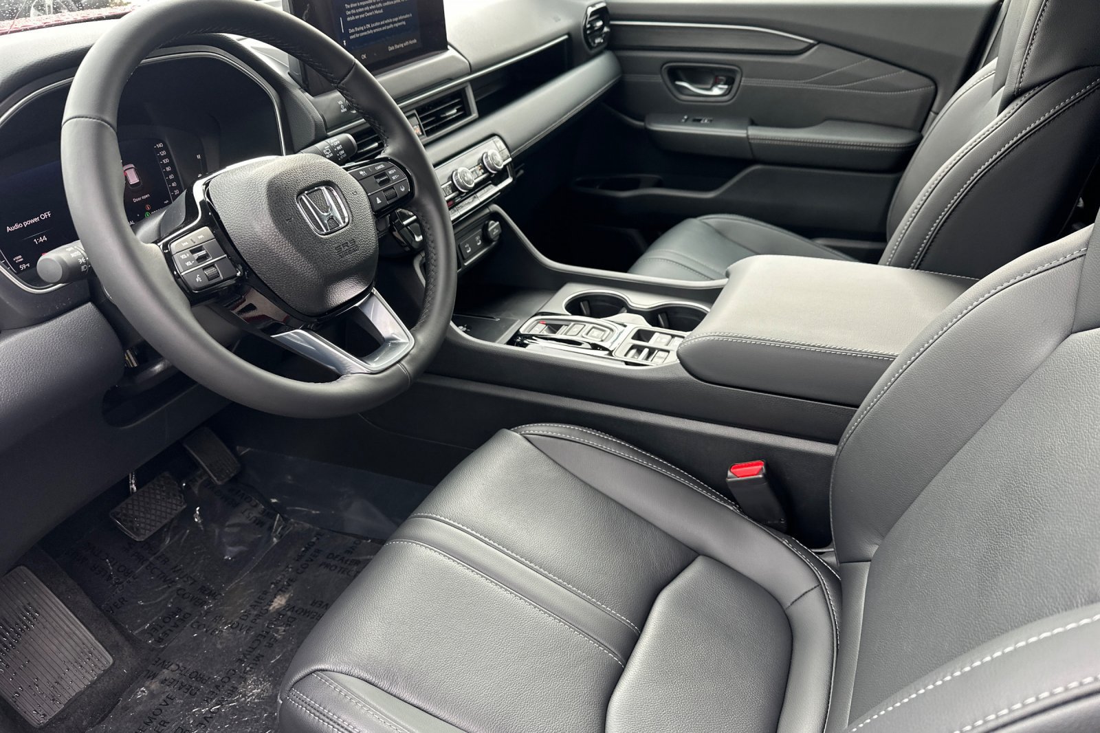 New 2026 Honda Pilot Touring image 10
