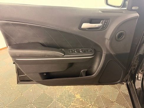 Certified 2017 Dodge Charger SXT w/ AWD Plus Group image 15