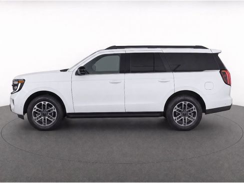 Used 2025 Ford Expedition Active AWD/4WD image 7