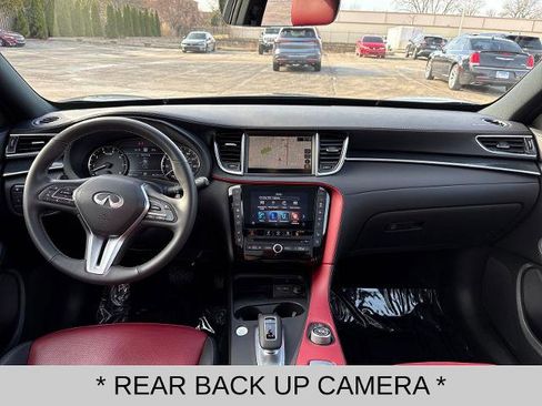 Certified 2025 INFINITI QX50 Sport image 12