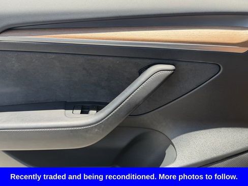 Used 2023 Tesla Model 3 Standard Range RWD image 33