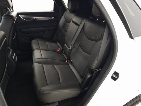 Used 2020 Cadillac XT5 Luxury image 32