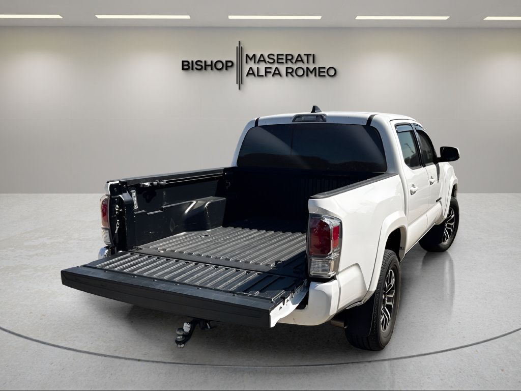Used 2020 Toyota Tacoma TRD Sport RWD image 4