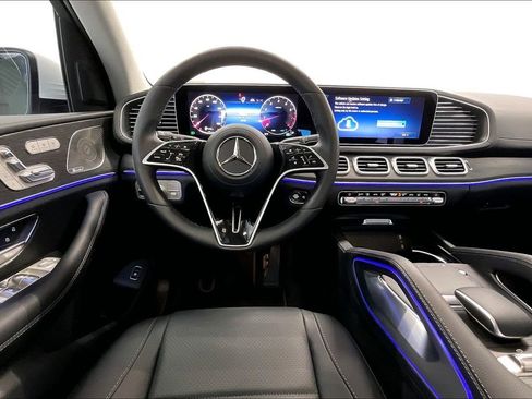 Used 2026 Mercedes-Benz GLS 450 GLS 450 image 5