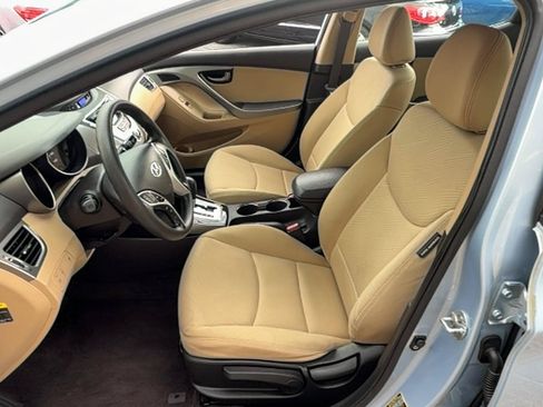Used 2012 Hyundai Elantra GLS w/ Preferred Pkg 3 FWD image 6