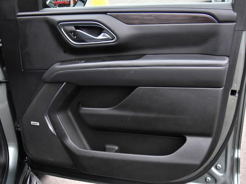 Used 2024 Chevrolet Tahoe LT image 47