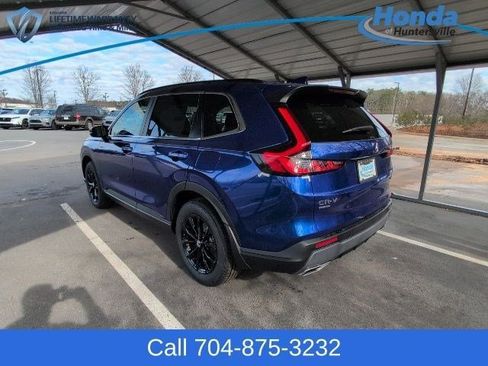 Used 2025 Honda CR-V Sport image 8