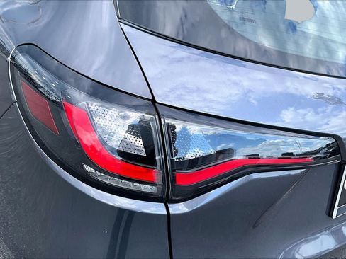 Used 2024 Honda HR-V LX image 29