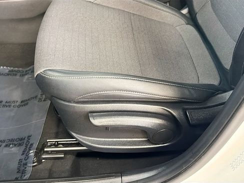 Used 2023 Kia Seltos S w/ Navigation Package image 20
