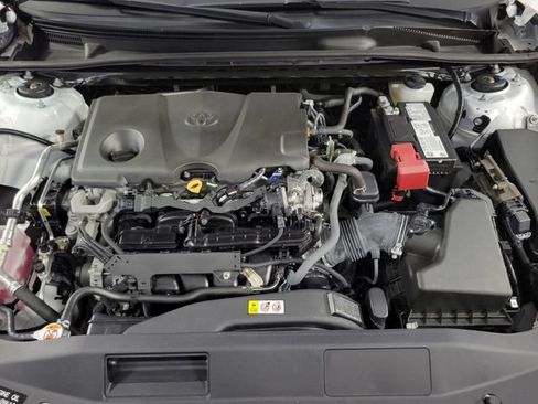 Used 2023 Toyota Camry SE w/ Convenience Package FWD image 13