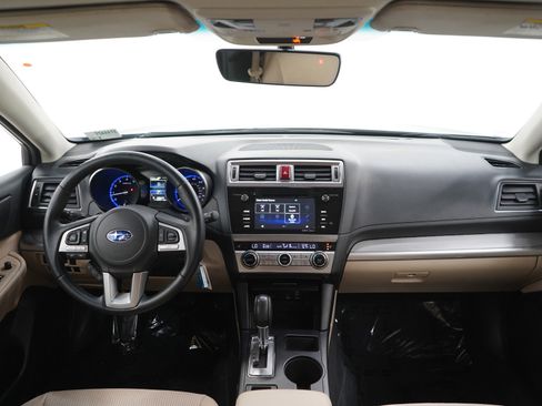 Used 2017 Subaru Outback 2.5i Premium AWD/4WD image 13