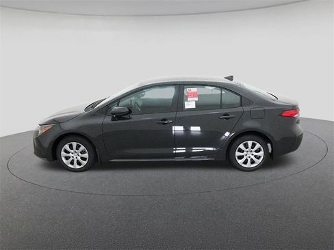 New 2026 Toyota Corolla LE image 3