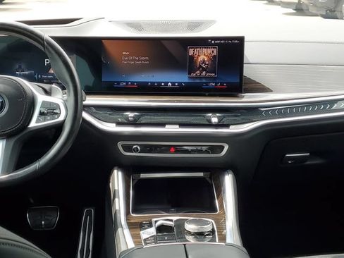 Used 2024 BMW X6 xDrive40i AWD/4WD image 36