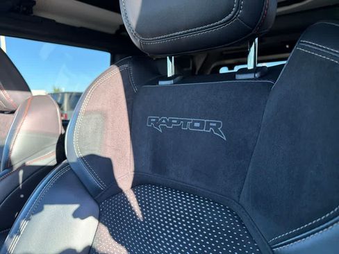 Used 2024 Ford Bronco Raptor AWD/4WD image 16