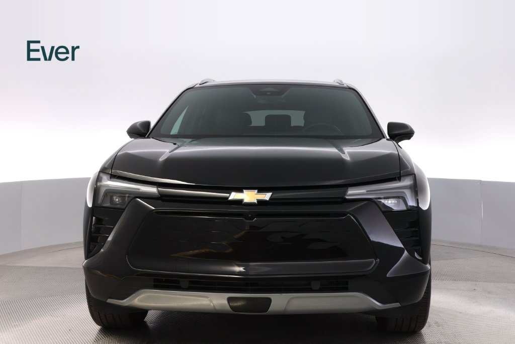 Used 2024 Chevrolet Blazer EV LT AWD/4WD image 12
