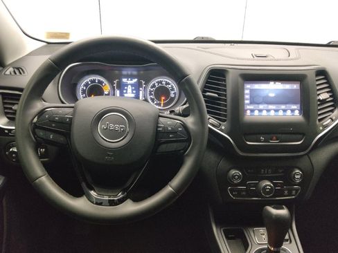 Used 2020 Jeep Cherokee Altitude image 22