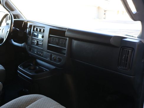 Used 2017 Chevrolet Express 2500 LS image 17