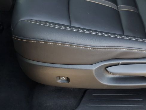 Used 2025 MAZDA CX-90 3.3 Turbo w/ Select Package image 25