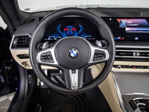 Used 2024 BMW M440i Convertible w/ Premium Package RWD image 23