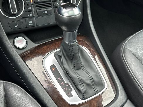 Used 2016 Audi Q3 2.0T Premium Plus w/ Technology Package image 23