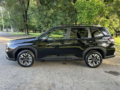 Certified 2026 Subaru Forester Premium AWD/4WD image 5