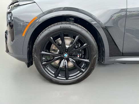 New 2026 BMW X7 M60i image 44