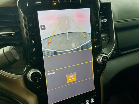 Used 2024 RAM 2500 Laramie w/ Safety Group image 23