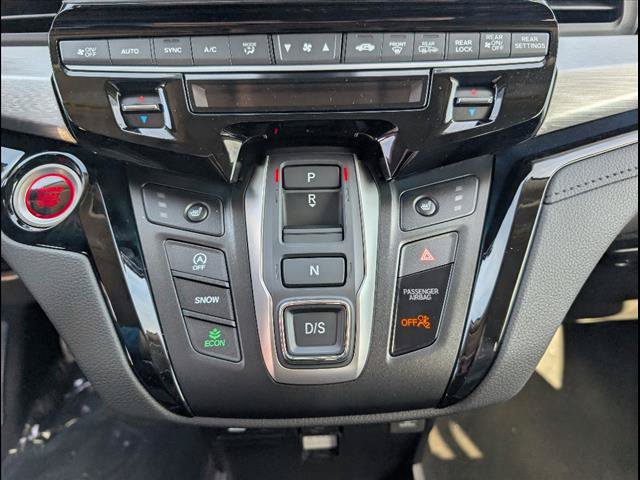 Certified 2026 Honda Odyssey Touring image 11