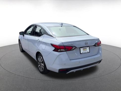Used 2025 Nissan Versa SV FWD image 10