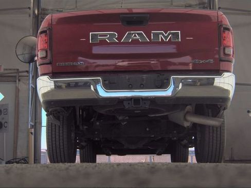 Used 2026 RAM 2500 Big Horn AWD/4WD image 6
