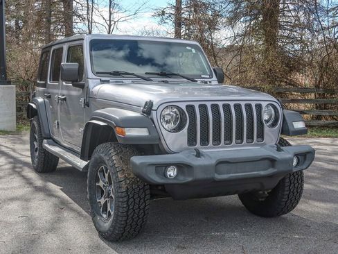 Used 2021 Jeep Wrangler Unlimited Sport AWD/4WD image 7