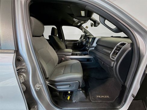 Used 2022 RAM 1500 Big Horn RWD image 6