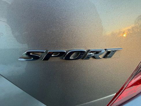 Used 2019 Honda Civic Sport image 51