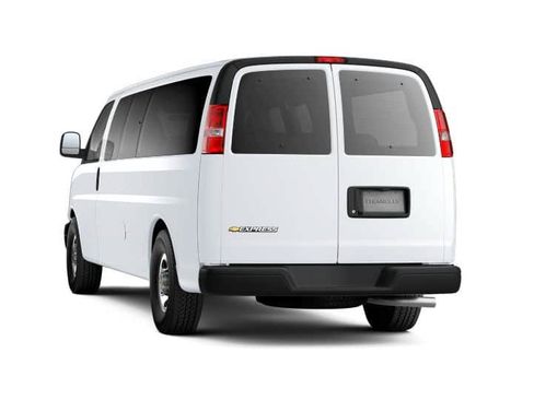 New 2026 Chevrolet Express 3500 LS RWD image 28