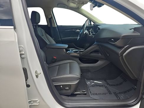 Used 2023 Buick Envision Essence FWD image 24