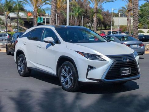 Used 2017 Lexus RX 350 FWD w/ Premium Package image 3