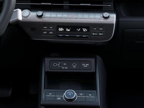 Used 2026 Hyundai Kona Limited AWD/4WD image 16