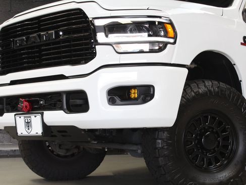 Used 2024 RAM 2500 Laramie w/ Night Edition AWD/4WD image 6