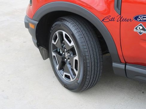 Certified 2024 Ford Bronco Sport Outer Banks w/ Tech Package image 9