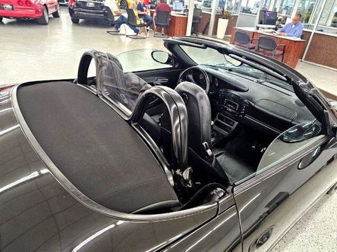 Used 2000 Porsche Boxster image 35