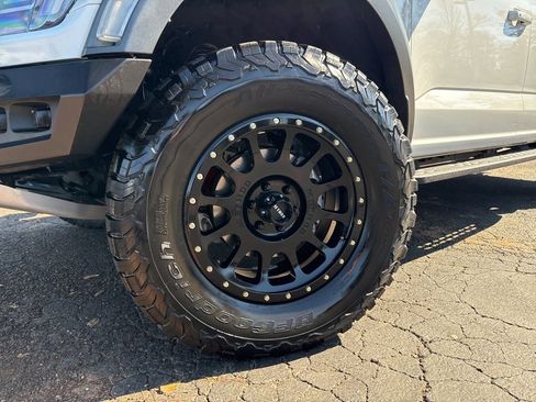 Used 2023 Ford F150 Raptor image 2